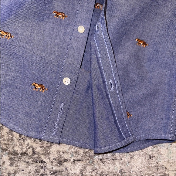 Janie and Jack Boys Tiger Embroidered Oxford Shirt - Picture 7 of 12